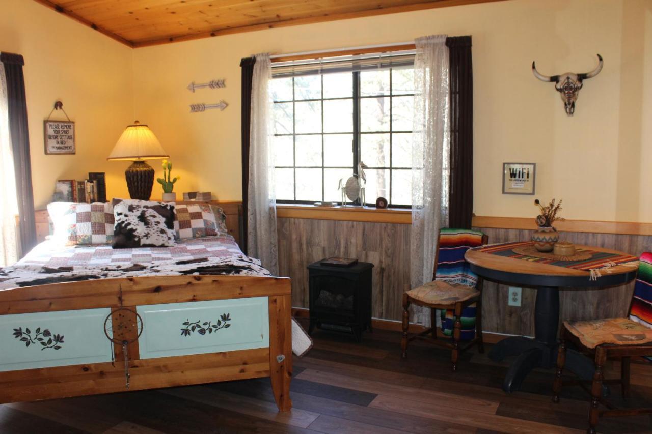 The Old Bear Bnb Pine Mountain Club 외부 사진