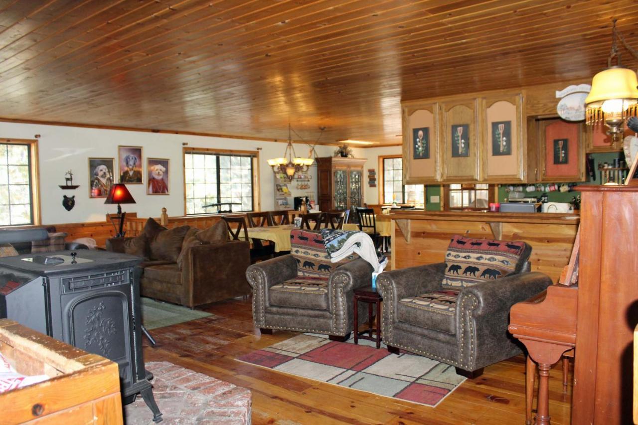 The Old Bear Bnb Pine Mountain Club 외부 사진